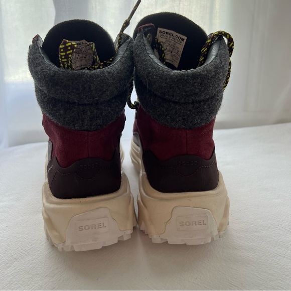New SOREL Women's Kinetic Breakthru Conquest Waterproof Laceup Boots Size 6 - Picture 4 of 10